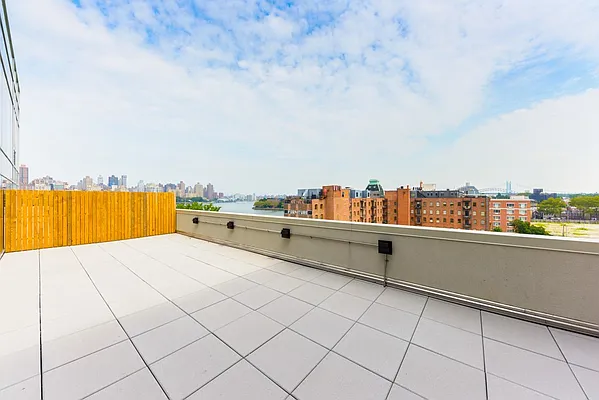 Rented by Keller Williams NYC | media 27