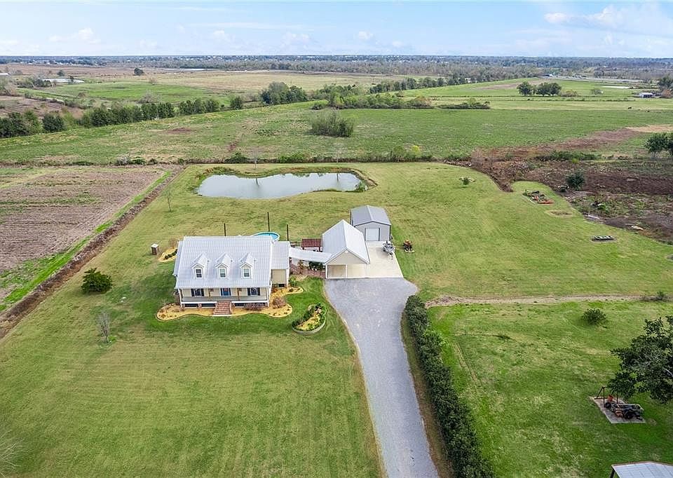 1st image of 363 Hodson Ln