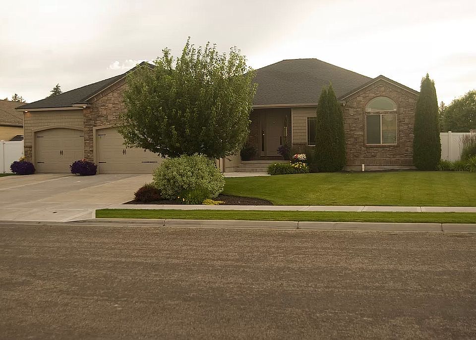 1st image of 4036 Silverado Dr