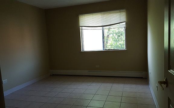 2nd image of 247 N Neltnor Blvd APT A2b