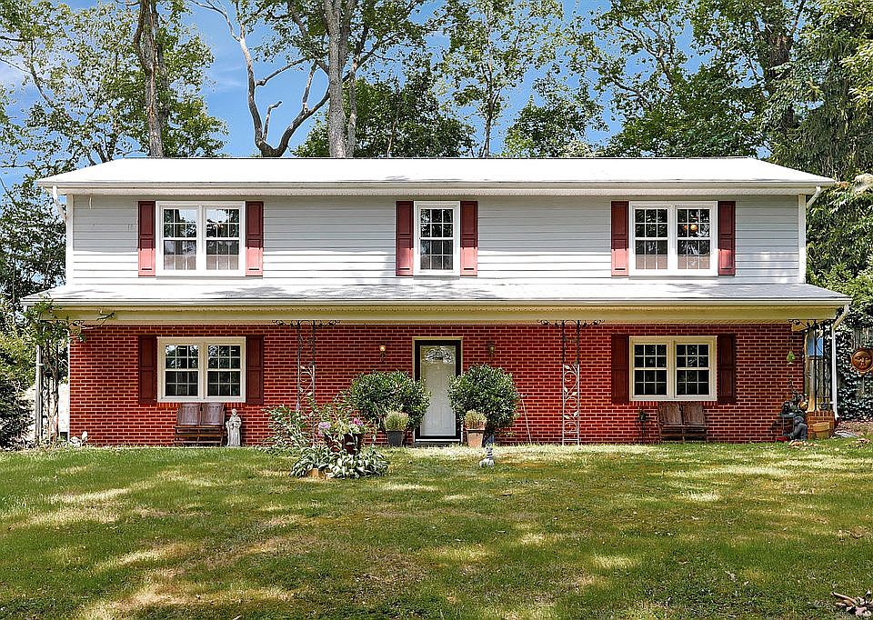 Peaceful yet convenient HOME