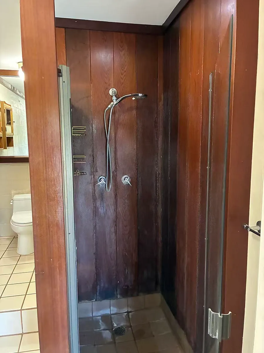 Shower: Hardwood Panel - 3951B Lurline Dr