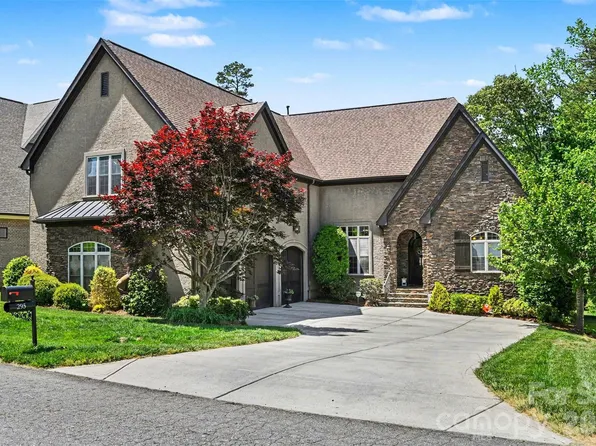 295 Bent Tree Dr, Stanley, NC 28164