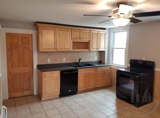 1573 Centerville Rd FLOOR 2, Warwick, RI 02886