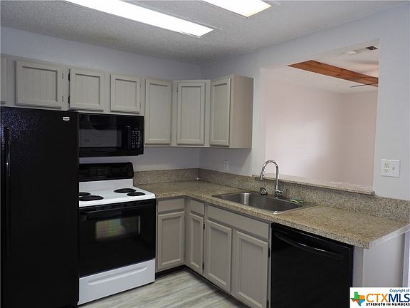 5th image of 1624 Aquarena Springs Dr