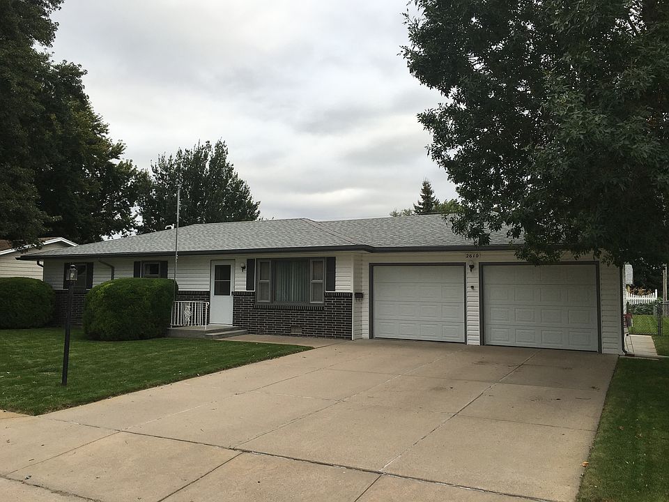 1st image of 2610 Cedarberry Ln