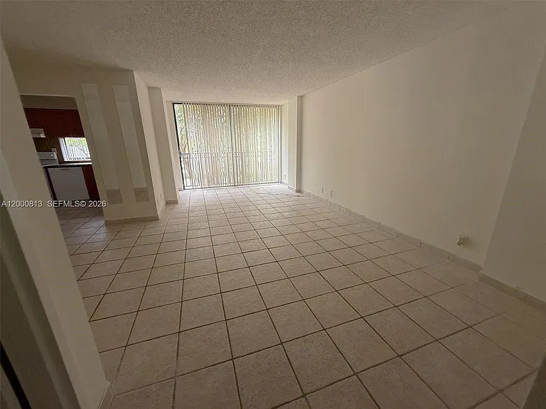 16919 N Bay Rd #314 — Photo 21
