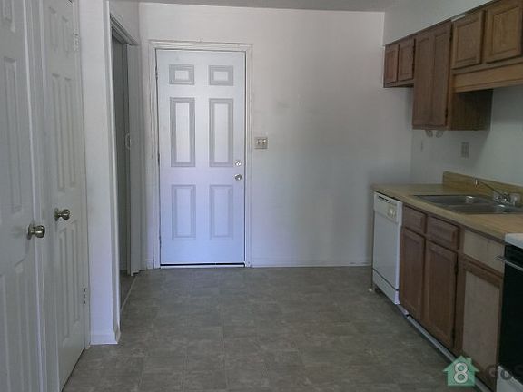 2nd image of 4424 Torrance Dr NW