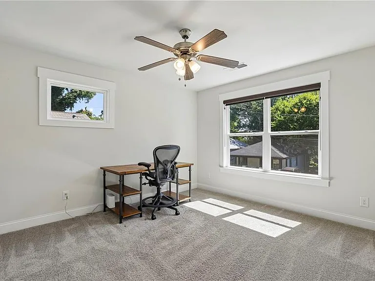 875 Beryl St SW — Photo 23