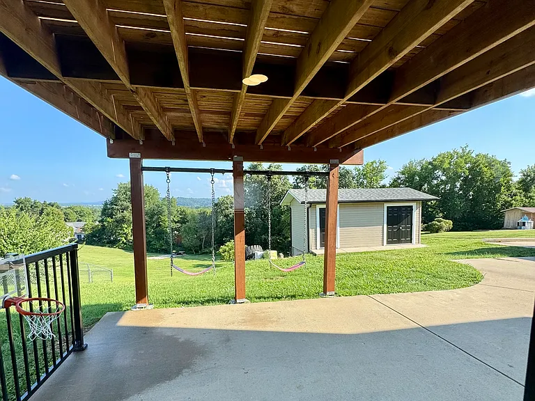 1461 Crystal Heights Rd — Photo 17