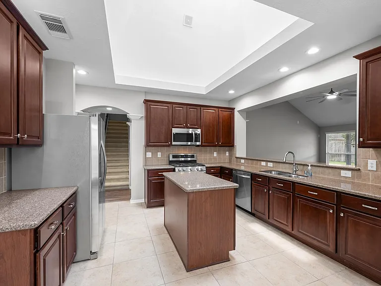 1855 Silent Shore Ct — Photo 17