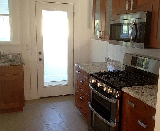More kitchen