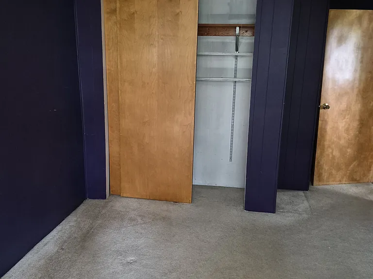 182 Golden Ave #2 — Photo 4