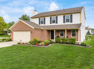 387 Cottage Grove Cir, Pataskala, OH 43062