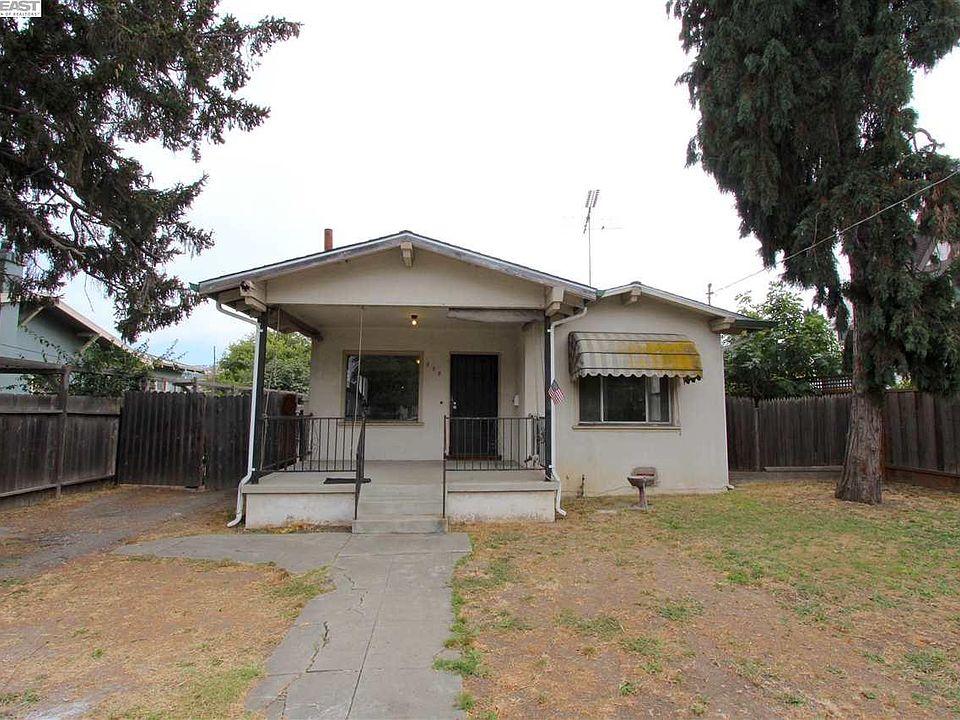 1st image of 958 Woodland Ave