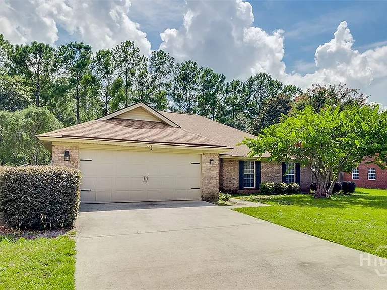 119 Mill Ct — Photo 2