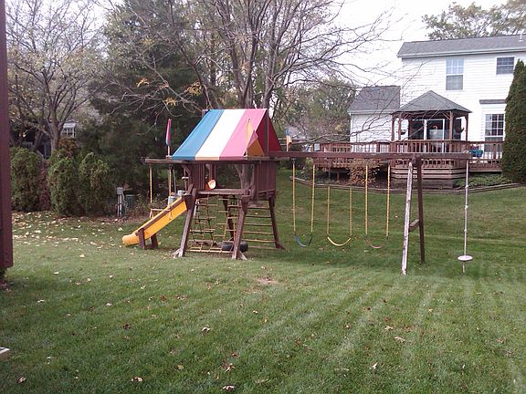 4th image of 3347 Scioto Glen Dr