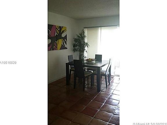 4th image of 4704 NW 114th Ave #2031