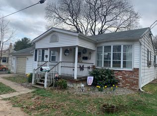 15 Locust Ln, New Egypt, NJ 08533