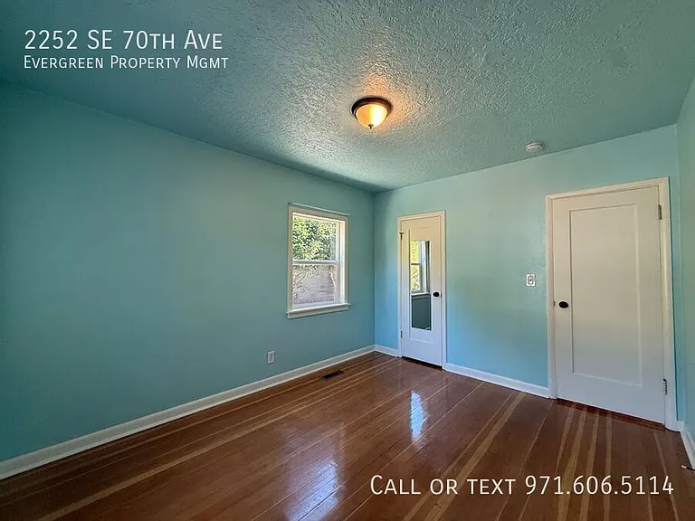 2252 SE 70th Ave — Photo 15