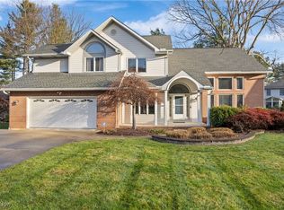 2973 Mourning Dove Cir, Stow, OH 44224