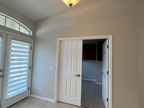 5th image of 4219 Mokena Ave