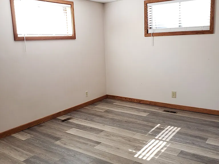 3585 S 1200 E #BASEMENT — Photo 7