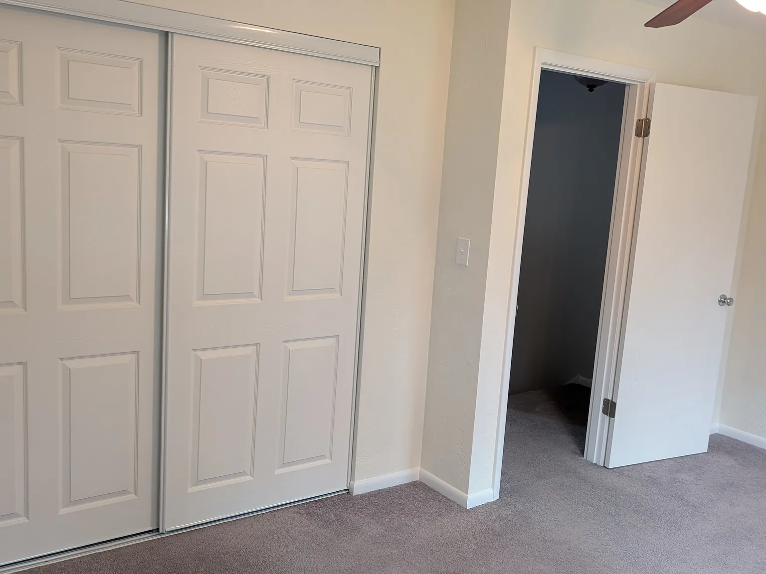 2 bed, 1200 sqft, $1,700 — Photo 2
