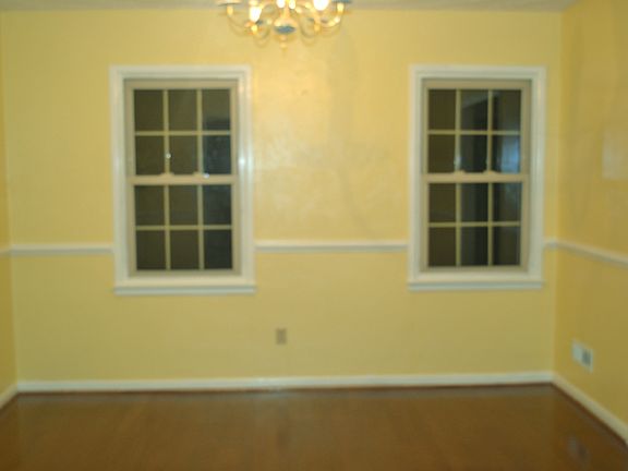3rd image of 808 Roberto Drive