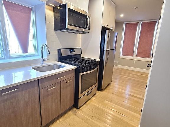 5th image of 102 Quincy St #1E
