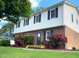 2838 Walls Branch Rd, Blacksburg, VA 24060