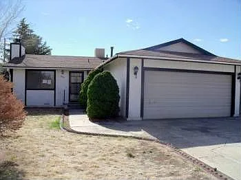 5620 Dolores Dr photo 1
