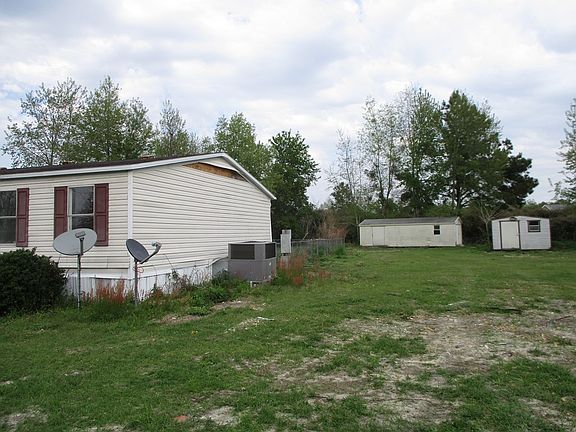 2nd image of 262 N Highway 125