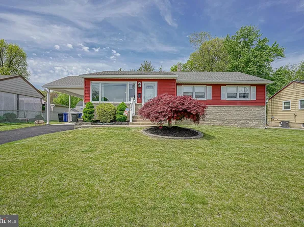 393 Pennington Dr, Westampton, NJ 08060