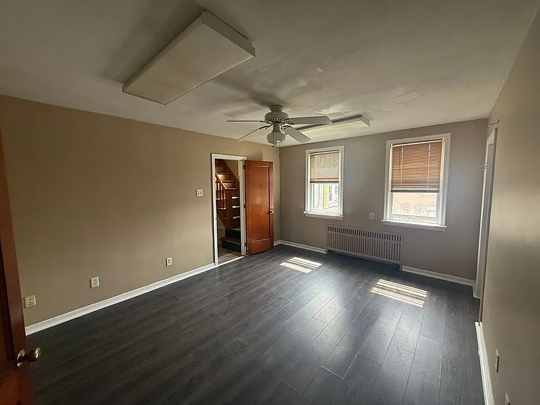 113 W Main St — Photo 9