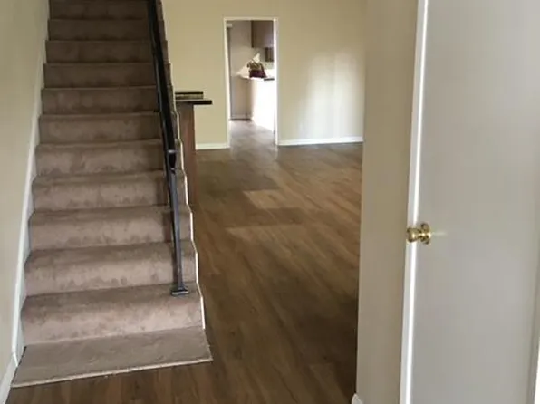 12018 Rhode Island Ave, Los Angeles, CA 90025