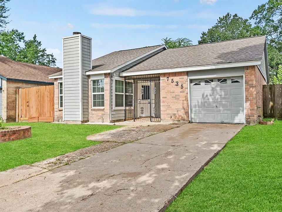 7535 Log Cradle Dr