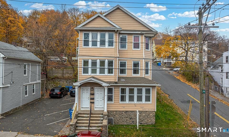 1st image of 146 Charles St #3