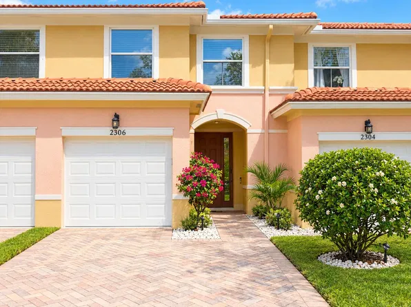 2306 Seminole Palms Dr, Greenacres, FL 33463