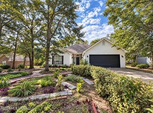 109 Summit Dr, Carriere, MS 39426