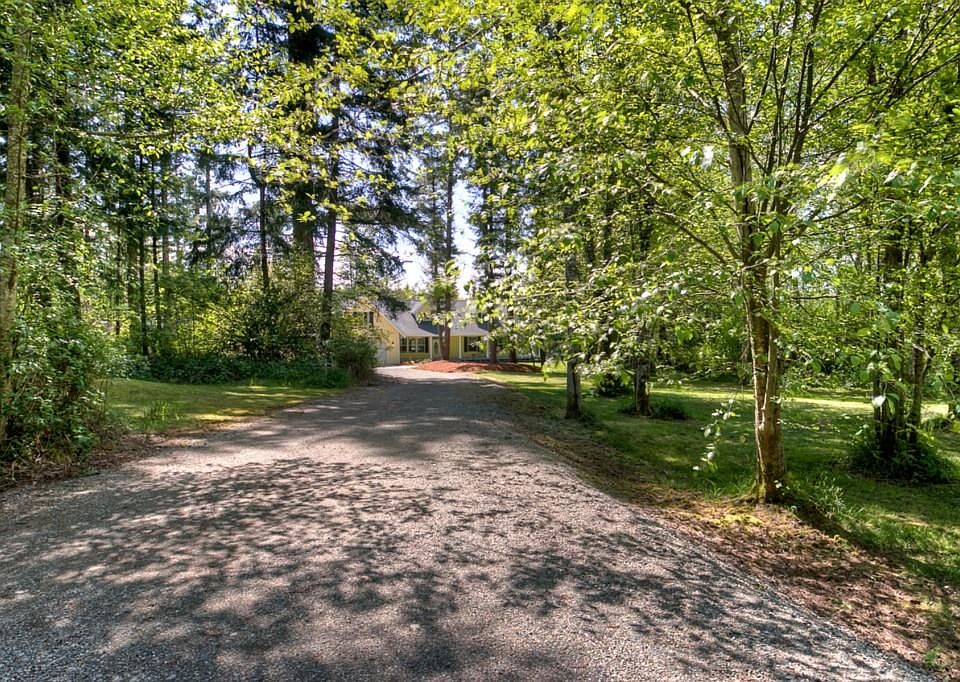 1st image of 2001 114th Ln SE