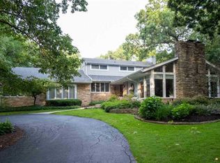 2515 Cherokee Trl, Rockford, IL 61107