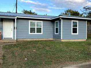 64 Pershing Dr #B, Denison, TX 75020
