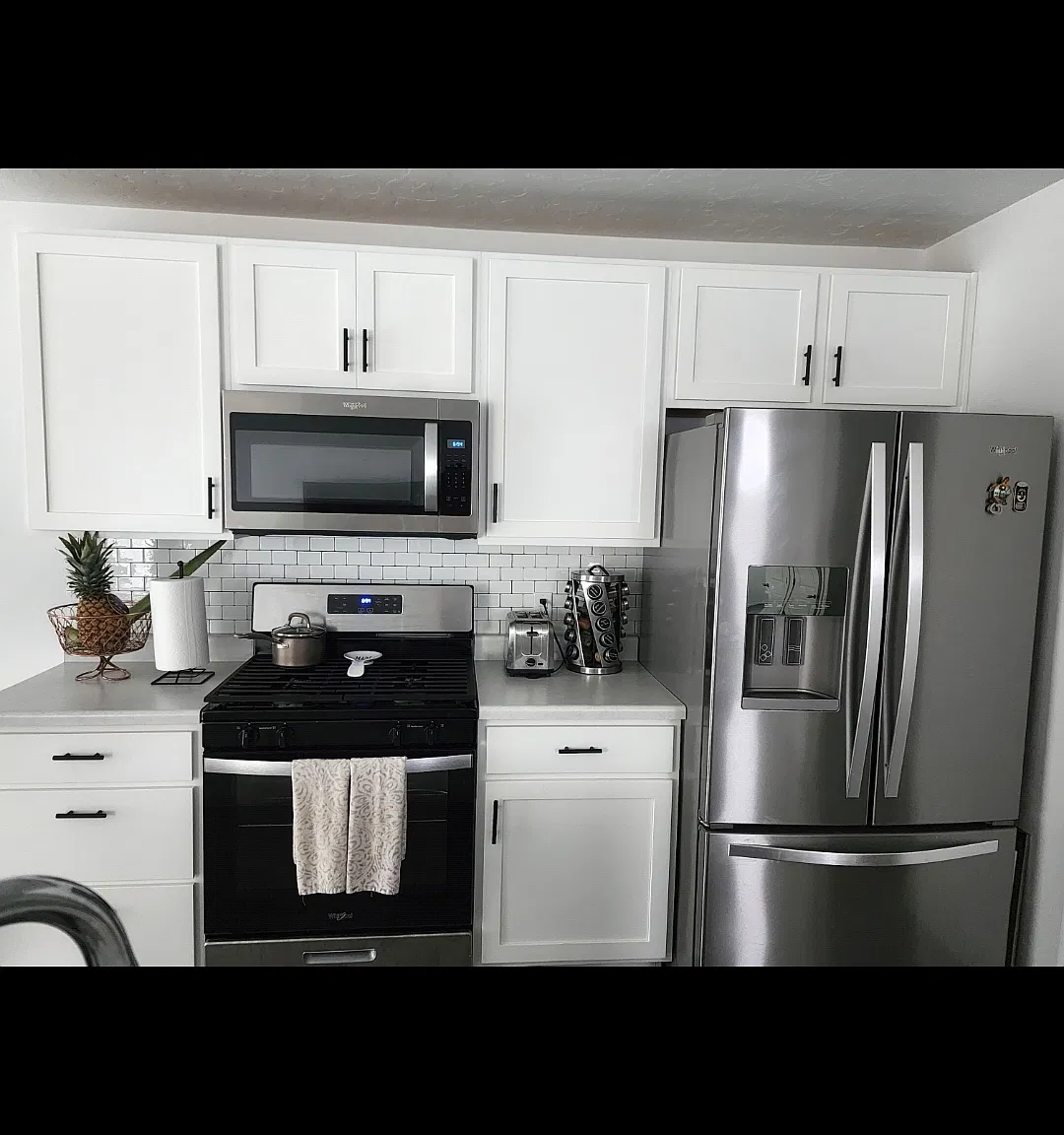 4 bed, 3.5 bath, 2200 sqft, $2,400 — Photo 3