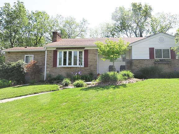2nd image of 3882 Chatwood Ct