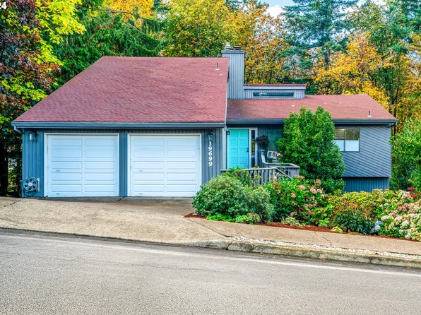 19699 Sun Cir, West Linn, OR 97068