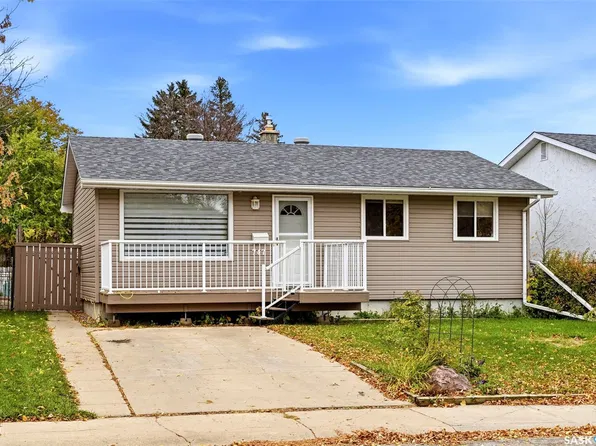 747 Sneddon Street, Regina, SK S4T 6H3