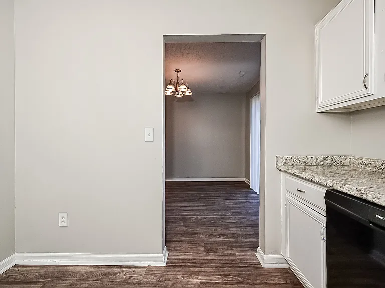 6698 Bent Creek Dr — Photo 6