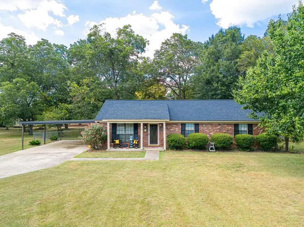 104 Wayside Ct, Albany, GA 31701