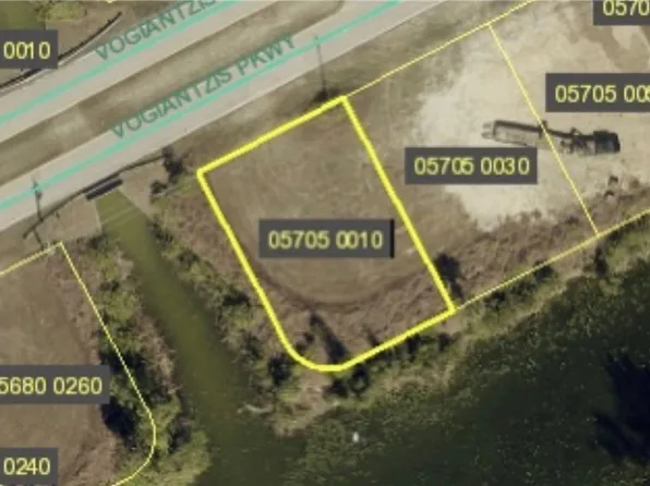 860 Vogiantzis Pkwy, Cape Coral, FL 33909